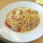 Healthy Cafe SANTE - 鶏ももとパプリカのカラブリア風パスタ。さっぱりして美味しい♡