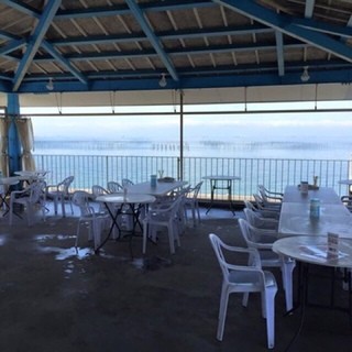 アメリカンバーベキューハウス ブルーテーブル_2