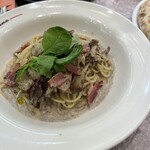 ポポラマーマ - 料理写真:トリュフ香る秋のクリームソース