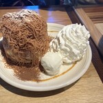 コナズ珈琲  - 料理写真:クラシックモンブランパンケーキ¥1969