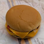 マクドナルド  - 料理写真:ダブルチーズバーガー
