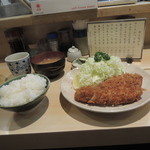 ランチロースかつ定食2015.5