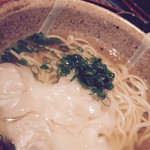 さ行 - 雲呑の和風ラーメン