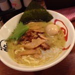 帆のる - 鶏白湯麺830円：イチオシらしい。　後から見ると青ネギ入っていない！