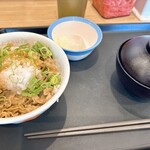 松屋 - 料理写真:鬼おろし牛めしランチ