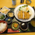 お食事処　山桜 - 大和豚かつ御膳　1300円