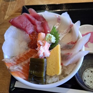 できたて館 レストラン航海灯_0