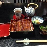 石ばし - うなぎです。