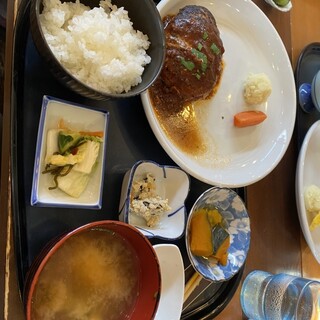 カフェ トレイン_0