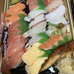無添くら寿司 - 料理写真:単品の数々。