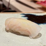 鮨 つぼみ