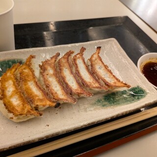 ぎょうざ処 亮昌_1