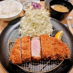日本橋とんかつ 一 日本橋はなれ