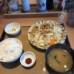 やよい軒 - 料理写真: