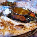 インド料理スラージ - 其の日で変わるランチを注文、この日は茄子カレー（辛さを０から５０倍迄選びます。） 