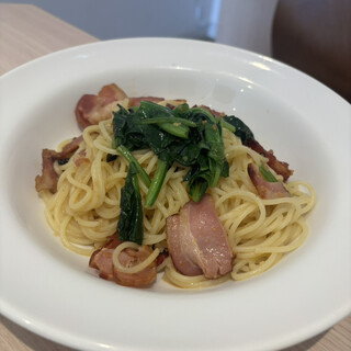 隣の洋食屋さん ブラボーパパ_0