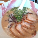ラーメン龍の家 - 料理写真:純味チャーシュー麺