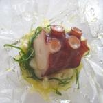 Shin Harada - 蛸とヒヨコ豆のカルトッチョ　開けたところ