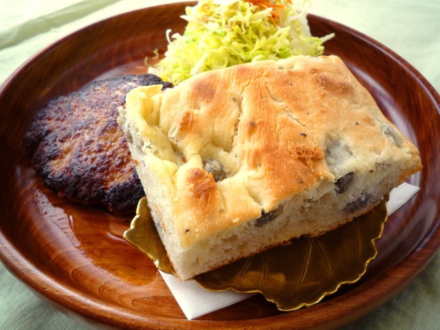 ポパイ - 花巻（豚料理）の写真