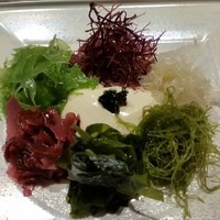宗胡 - 海藻サラダ
