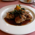 厨房セルポワ - 鳥もも肉のてりやきソース山菜のせ