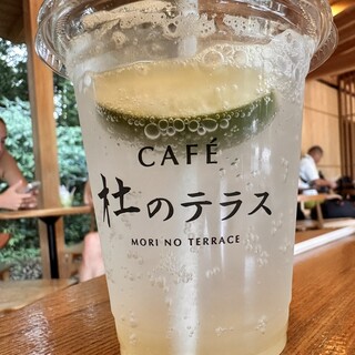 杜のテラス_1
