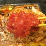 175°DENO担担麺 - 【2015年06月】限定の「棒棒鶏涼麺（すごく痺れる）のトマトはロースとして、ほど良い食感と酸味と旨味が引き出されてます。