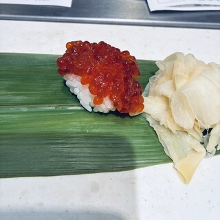 立食い寿司 根室花まる_1