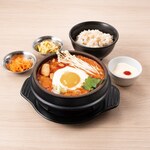 東京純豆腐 - 料理写真:とろろ月見スンドゥブ