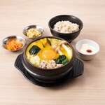 東京純豆腐 - 料理写真:秋色かぼちゃのやさしいスンドゥブ