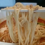 ら～めん　晴々 - 晴々担々麺    麺リフト