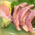 感菜酒房 二蔵 - 甘鯛の昆布締め 焼き霜造り