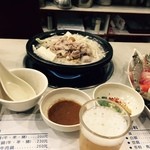 天喜迷你火鍋 - 石頭火鍋（豚）と海鮮セット