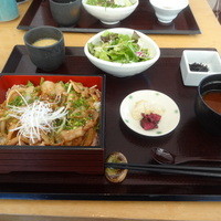 江戸前肉割烹 宮下 - 黒豚の焼肉重御膳