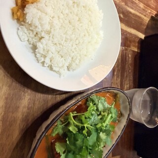 キッチンYAMITUKI&カリー_0