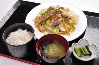 Kikyouya Kuromitsuan - 野菜炒め定食　ガッツリ食べたいお客様！おすすめ定食です。