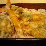 金の蟹 - ランチ　ズワイガニ天重　　1300円かな。