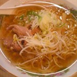 すみれ - ラーメン