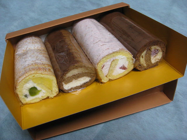 羽田空港の空甘 細身の ロールケーキ By Tora吉 クローバー 羽田空港内売店 羽田空港第2ターミナル 東京モノレール ケーキ 食べログ 羽田空港の空甘 細身の ロールケーキ By Tora吉 クローバー 羽田空港内売店 羽田空港第2ターミナル 東京モノレール ケーキ 食べログ