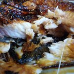 なまずの身をほぐしたところ。