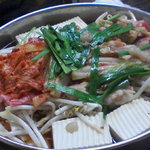 ホルモン鍋1人前￥750×2→（2014/4￥800)