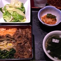 游玄亭 新宿 - 叙々苑新宿！ゆうげんてい！！ビビンバ重！1800円 東京直下型地震もそろそろ来るらしいから食べ収めか！！美味すぎるぞーーーー！！！
                ( ´ ▽ ` )ﾉ( ´ ▽ ` )ﾉ
                死ぬ前に食べたいお店ですね。m(_ _)m