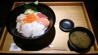 Otarushokudou - 北海海鮮丼ランチ１０５０円