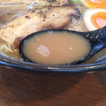 豚のらーめん 弐番手 - 