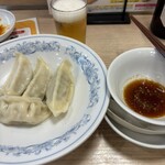 ぎょうざの満洲 - 料理写真: