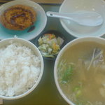 Ecchuusakaipakinguerianoborisensunakkukona - たら汁定食\800