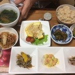 モルトヴェーネ - 毎月変わるランチ980円デザートとドリンク付き