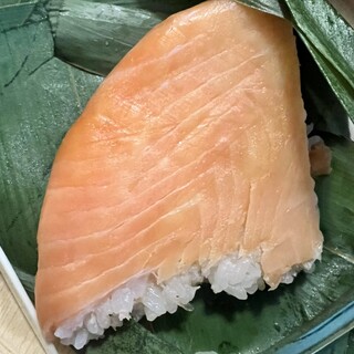 ます寿司屋 ヒロ助_1
