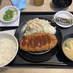 松屋(松のや併設) - 料理写真: