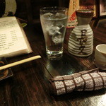 Shodai Takumi - 「つれもていこら」和歌山の地酒を頂く。大６９０円。